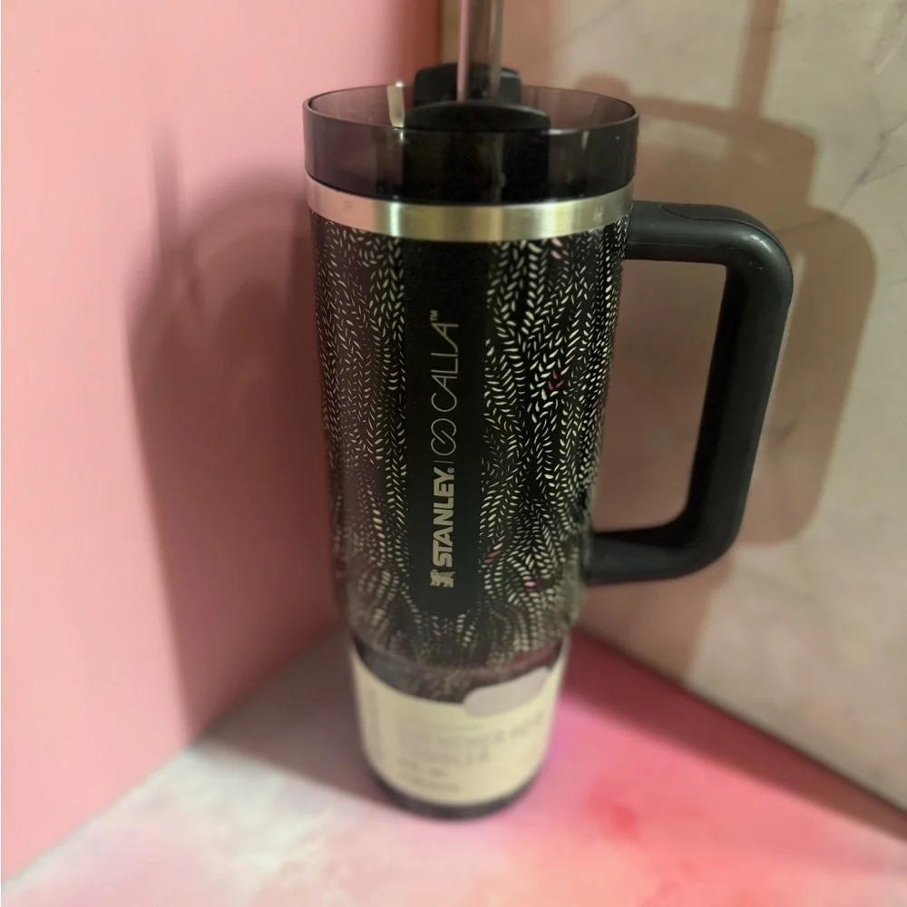 Stanley Black Tumbler with Pink and White Speckle Pattern - Picture 3 of 3